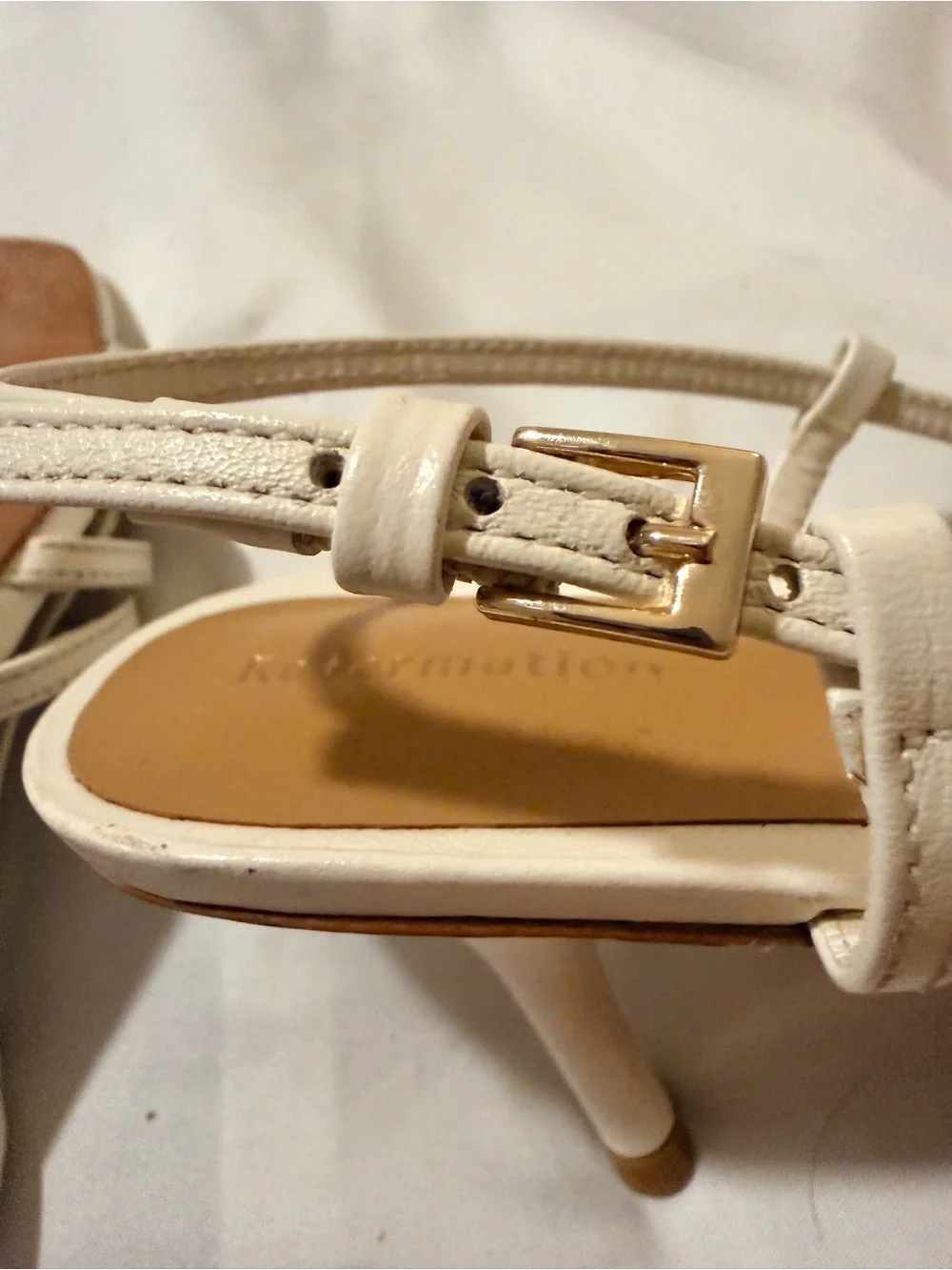 Reformation Ivory Strappy Square-Toe Heeled Sandals Size 6 -FLAWED